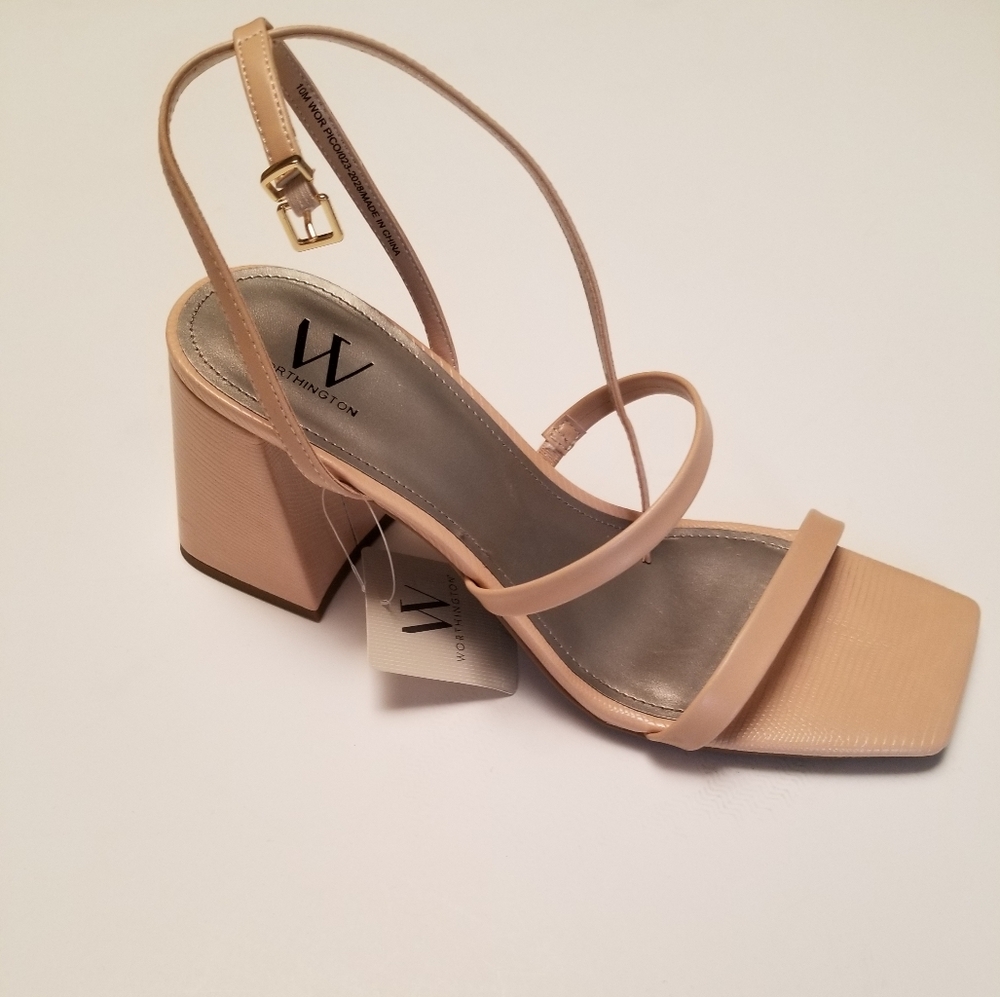 Brand New Worthington *Pico* Block Heel Nude Color Sandals.  New with Box